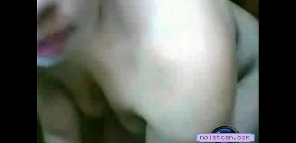  [moistcam.com] Amateur chubby teen on cam! [free xxx cam]